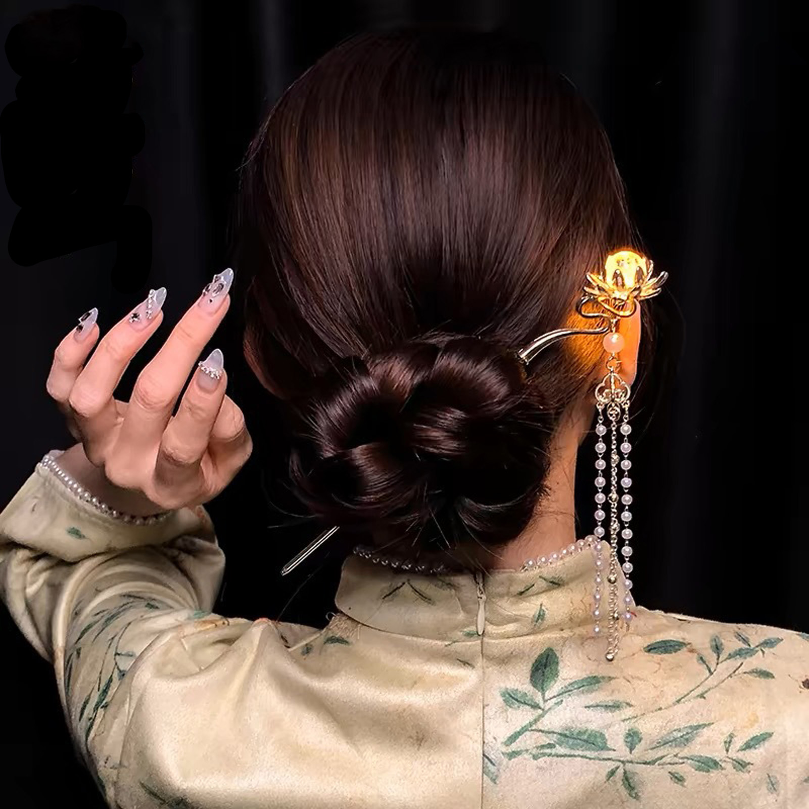 Fermaglio per Capelli Luminoso - Women Accessories Wholesale recensione e prezzo