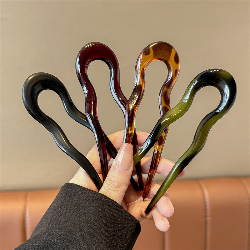 Forcina a U per Capelli in Ace - Women Accessories Wholesale recensione e prezzo