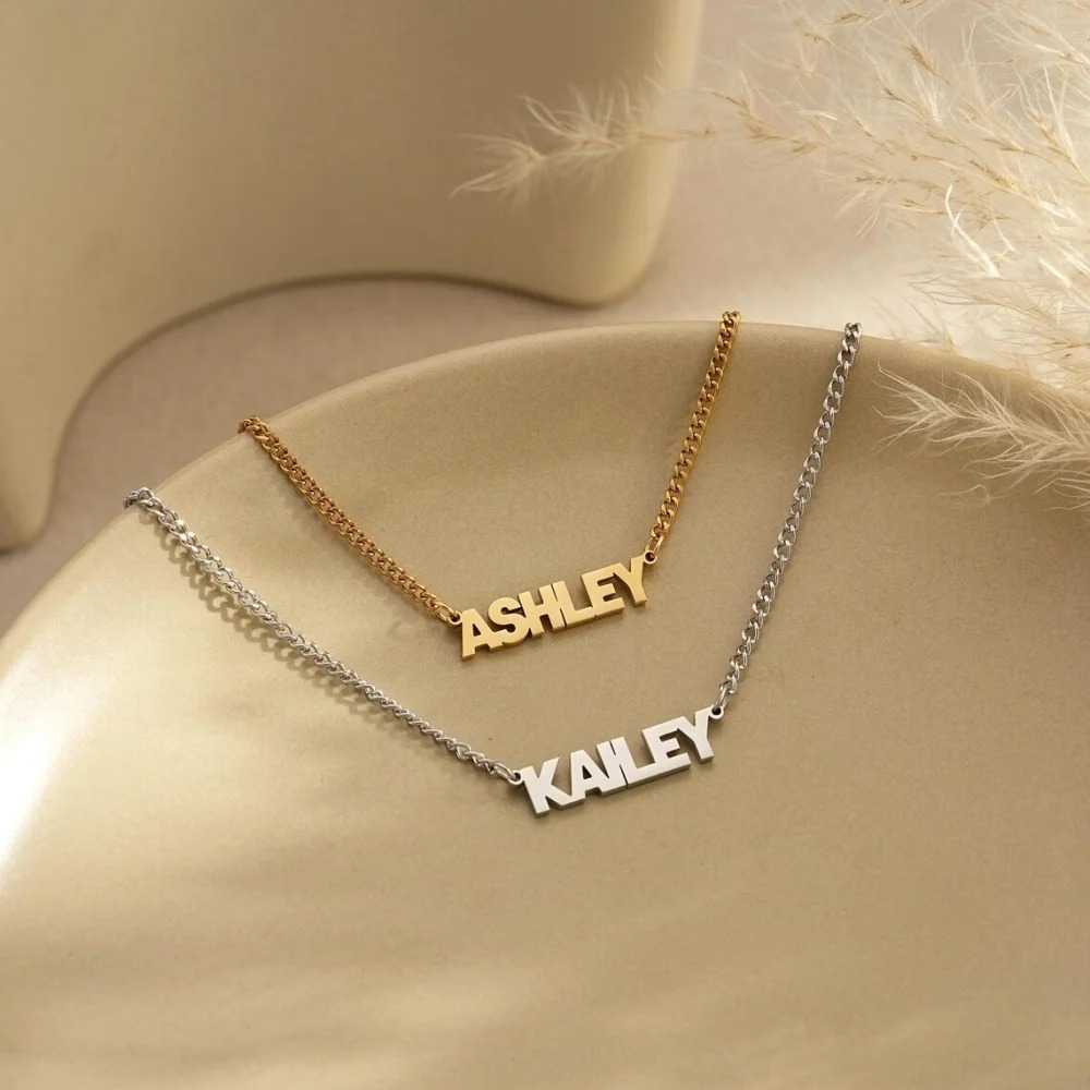 Collana con nome personalizzat - Women Accessories Gift Box recensione e prezzo