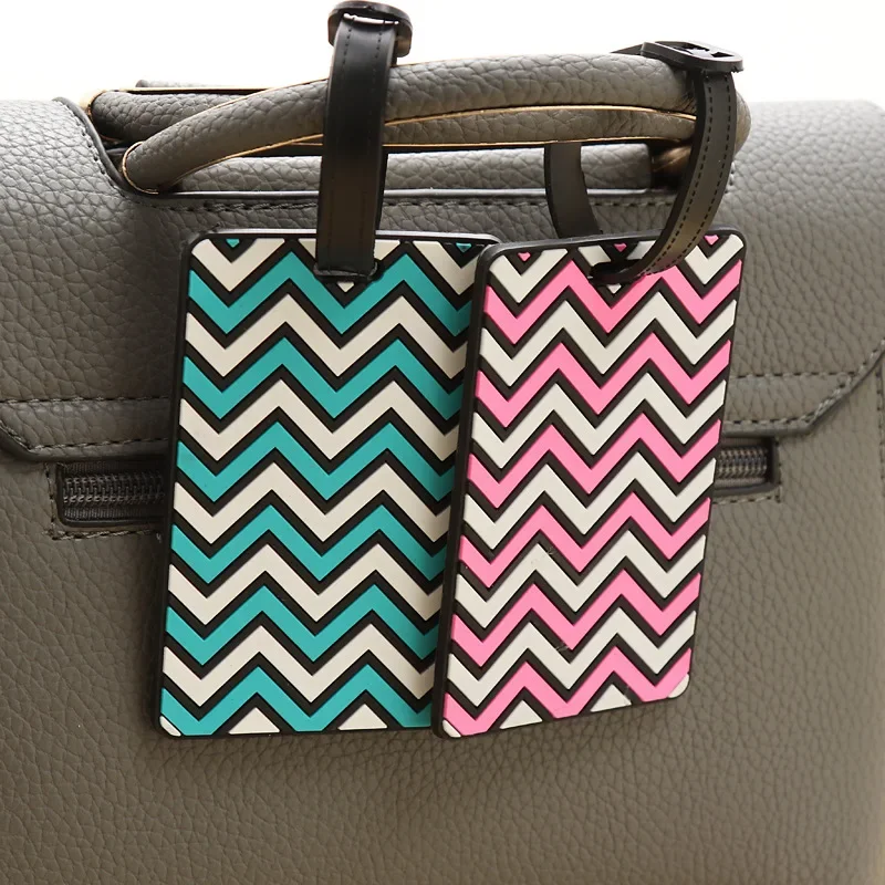 Etichette per bagagli geometri - Women Accessories Name recensione e prezzo