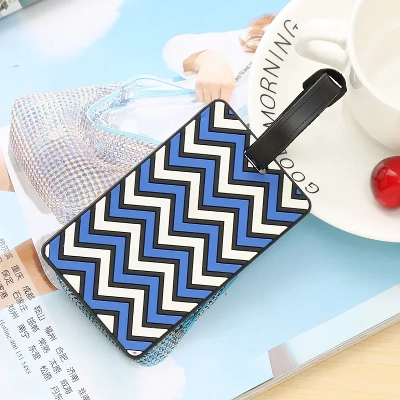 Etichette per bagagli geometri - Women Accessories Name recensione e prezzo
